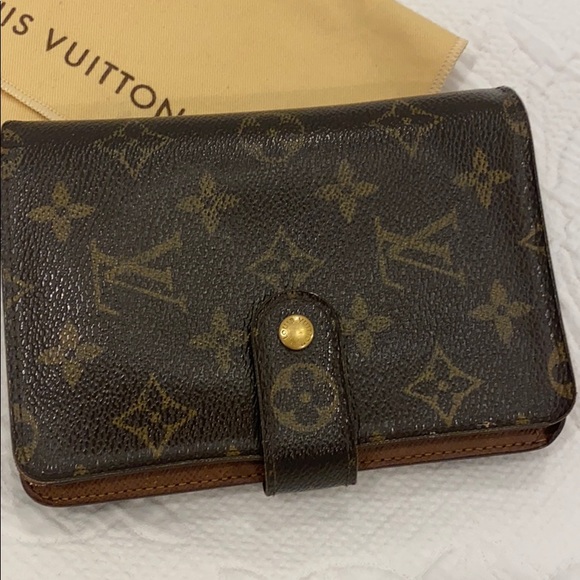LV wallet - Picture 2 of 8